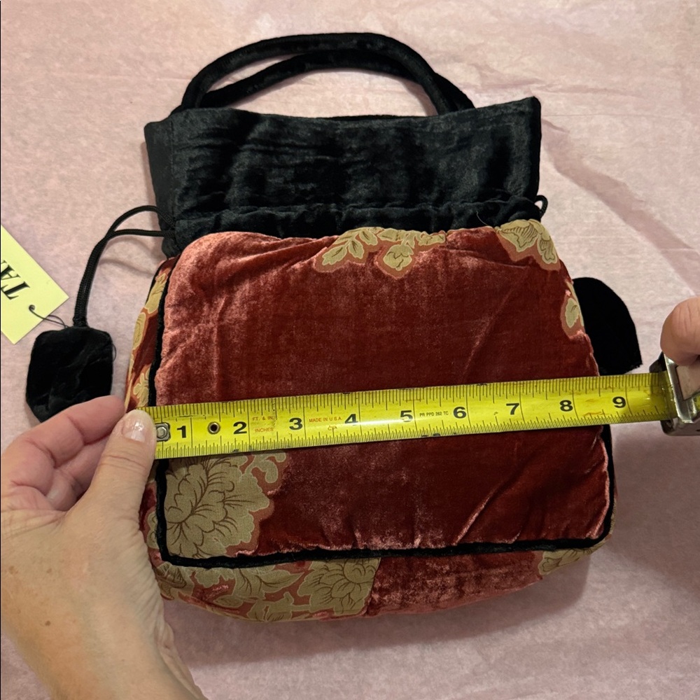Rose pink velvet pouch - Picture 6 of 6